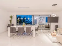 Недвижимость Семейный дом 250 м² в центре: 25