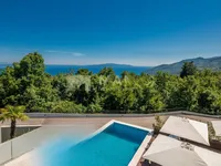Недвижимость Семейный дом 247 м², новый: 1