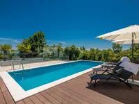 Недвижимость Семейный дом 247 м², новый: 8