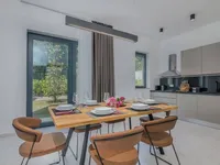 Недвижимость Семейный дом 247 м², новый: 13
