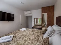 Недвижимость Семейный дом 225 м², Центр: 10