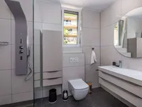 Недвижимость Семейный дом 225 м², Центр: 11