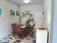 Недвижимость Трехкомнатная квартира в центре: 7