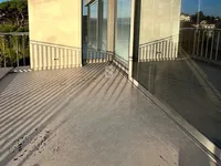 Недвижимость Трехкомнатная квартира в центре: 18