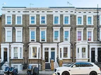 Недвижимость Finborough Road: 12