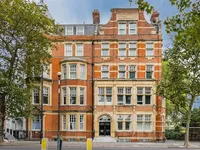 Недвижимость Riverpark Court, Embankment Gardens: 3