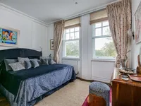 Недвижимость Riverpark Court, Embankment Gardens: 8