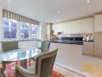 Недвижимость Sloane Court West: 16