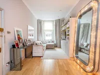 Недвижимость Cheyne Gardens: 11