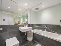 Недвижимость Moore House, Gatliff Road: 2