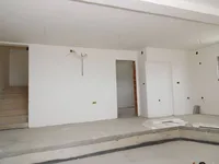 Недвижимость Многоквартирный дом Ичичи: 7