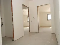 Недвижимость Многоквартирный дом Ичичи: 9