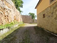 Недвижимость Многоквартирный дом Ичичи: 25
