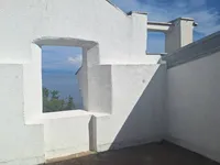 Недвижимость Трехкомнатная квартира Центр: 3