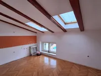 Недвижимость Трехкомнатная квартира Центр: 6