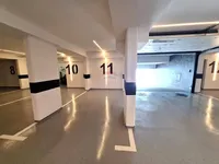Недвижимость Четырехкомнатная квартира в центре: 23