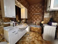Недвижимость Двухкомнатная квартира в центре: 10