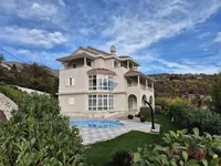 Недвижимость Family House Opatija Fields: 3