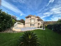 Недвижимость Family House Opatija Fields: 4