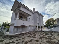 Недвижимость Family House Opatija Fields: 55