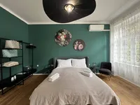 Недвижимость Four-room apartment Center: 6