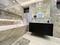 Недвижимость Four-room apartment in the center: 7