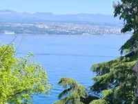 Недвижимость Three-room apartment on the ground floor in the center of Opatija: 2