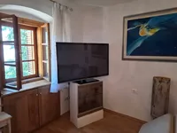 Недвижимость Three-room apartment on the ground floor in the center of Opatija: 9