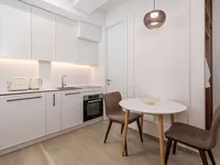 Недвижимость One-room apartment in the center: 1