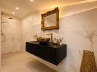 Недвижимость Three-room apartment in the center of Opatija: 13