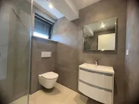 Недвижимость Four-room apartment in the Center: 8