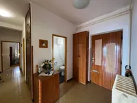 Недвижимость Four-room house in the center: 7