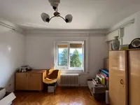 Недвижимость Four-room house in the center: 9