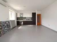 Недвижимость Two-room Apartment Icici: 4