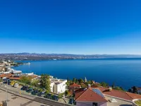 Недвижимость Four-room apartment in Opatija: 9