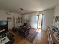 Недвижимость Family house in Ičići: 9