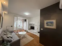 Недвижимость One-room Apartment Center: 4