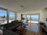 Недвижимость Four-room apartment Opatija Center: 3