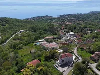 Недвижимость Дом в Полянах, Околица: 70