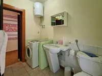 Недвижимость One-room apartment in Ičići: 18