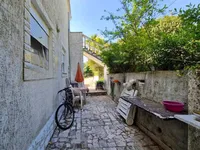 Недвижимость One-room apartment in Ičići: 31