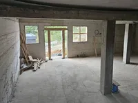 Недвижимость Семейный дом 320 м², Запад: 10