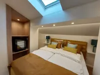 Недвижимость Three-room apartment in the center: 15