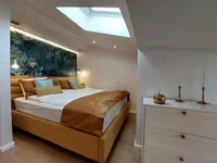 Недвижимость Three-room apartment in the center: 18