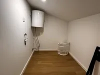 Недвижимость Three-room apartment in the center: 30