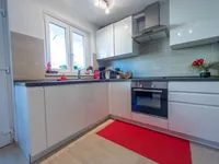 Недвижимость Three-room apartment in the center: 3
