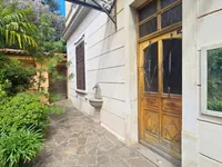 Недвижимость Two-room apartment in the Center: 10