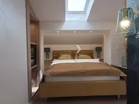Недвижимость Three-room apartment, city center: 16
