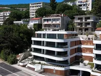 Недвижимость Four-room apartment in the center of Opatija: 8