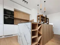 Недвижимость Трехкомнатная квартира Ика: 9